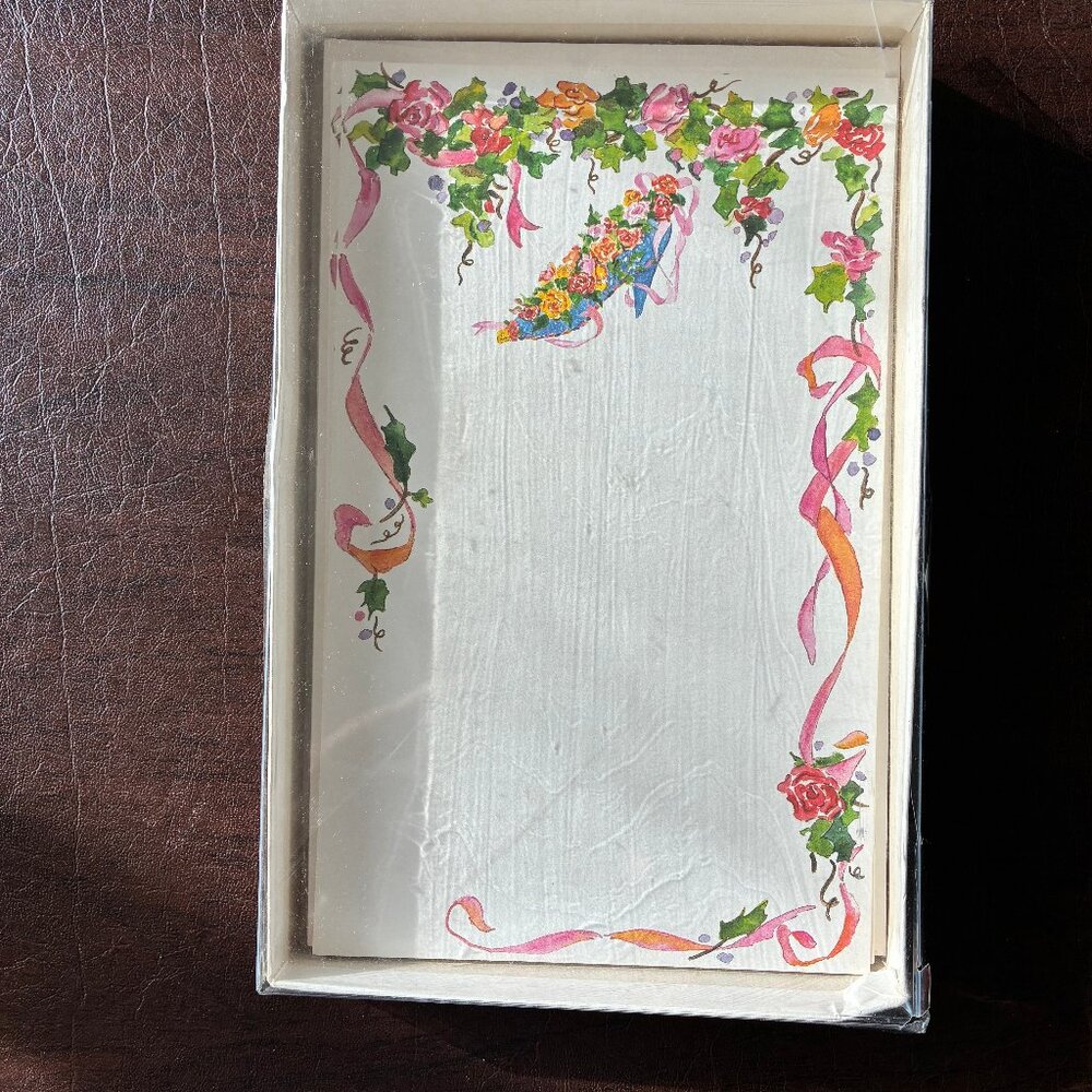 9 Watercolor Floral Motif Invitation Cards with Envelopes - Picture 3 of 5